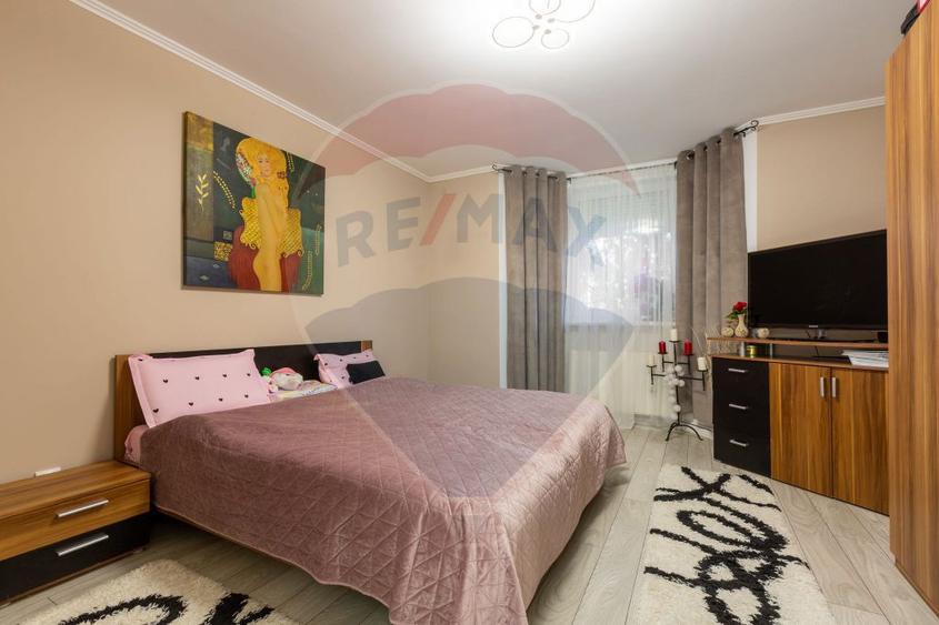 Casa SPATIOASA de vanzare in zona semicentrala - 10