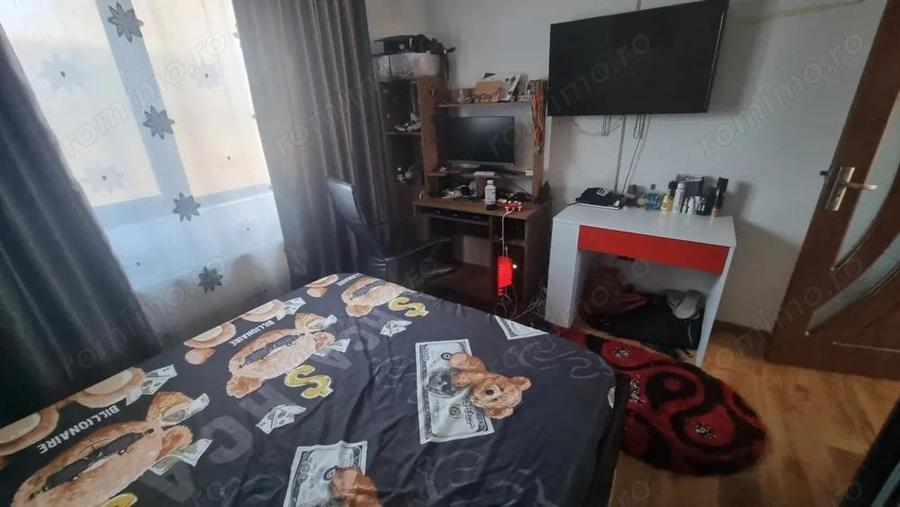 Casă cu 3 camere cu Teren 170 Mp în Brestei