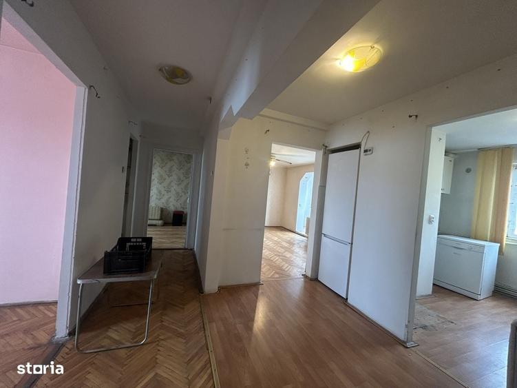 Apartament cu 4 camere decomandat în Mănăștur