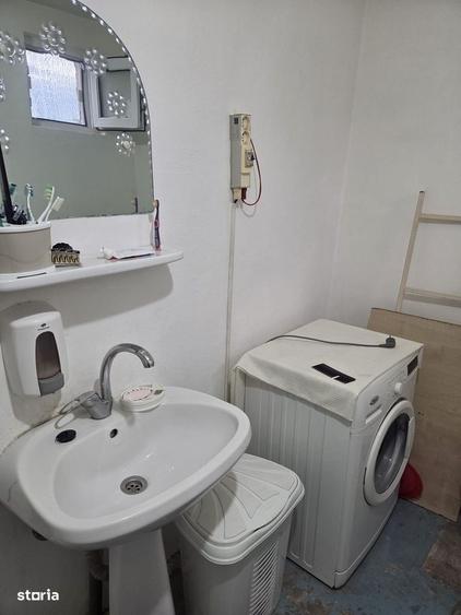 Casă cu 3 camere în Tulucești