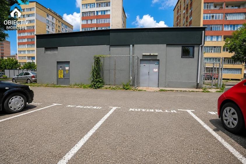 Spațiu comercial, de 366.25 mp, în Dărmănești