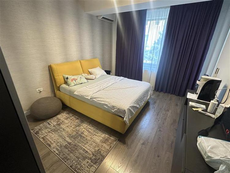 Apartament cu 2 camere decomandat în Băneasa
