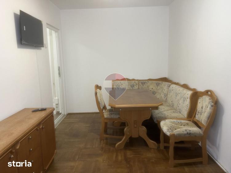 Apartament cu 3 camere în Șega