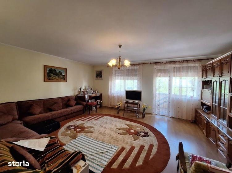 Casă cu 4 camere în Ultracentral