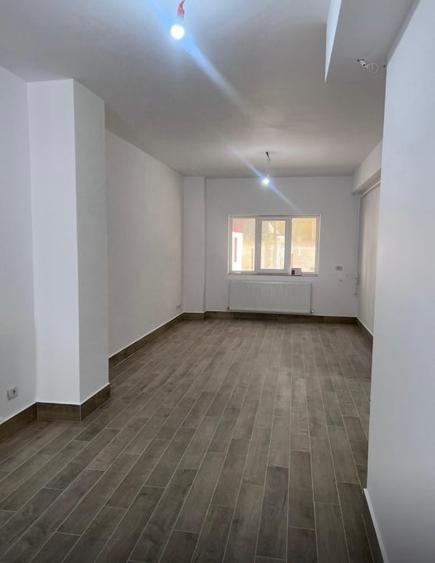 Spatiu comercial, 55 mp ,destinatie multipla, Radauti - 1