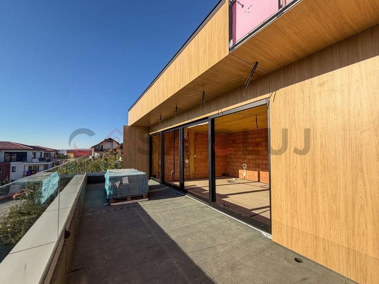 Duplex cu 4 camere cu Canalizare în Zorilor