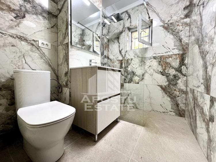 Apartament cu 3 camere decomandat în Girocului
