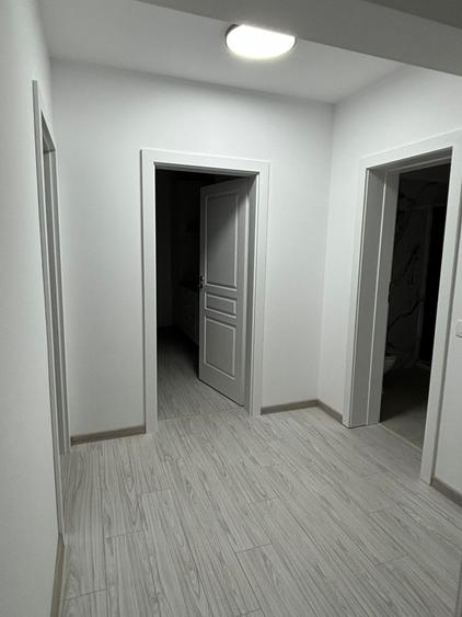 Apartament cu 2 camere semidecomandat în Cug
