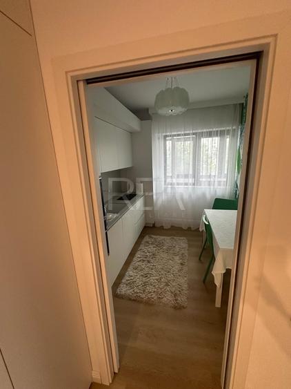 Apartament cu 2 camere decomandat, mobilat în Vitan Mall