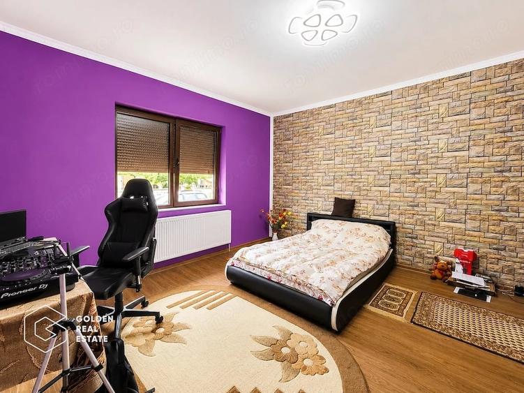 Casă cu Teren 2355 Mp în Ususău