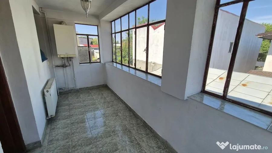 Casă cu 1 camere cu Teren 248 Mp în Parcul Carol