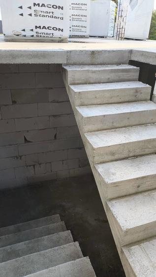 Casă cu Teren 558 Mp în Central