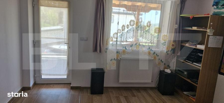 Casă cu 4 camere în Bela