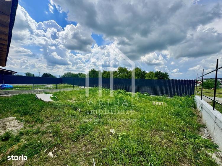 Casă cu 4 camere cu Teren 334 Mp în Șura Mare