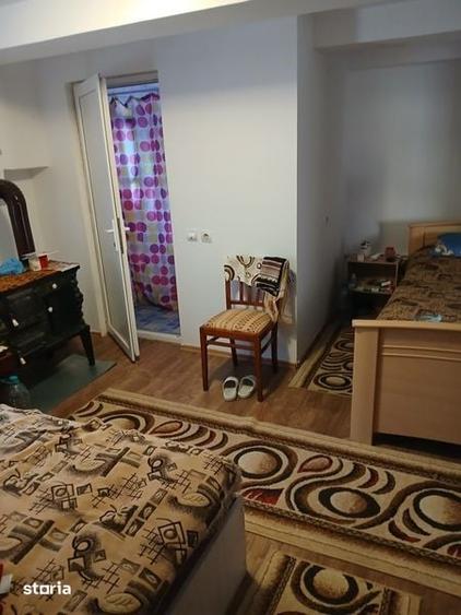 Casă cu 4 camere cu Teren 100 Mp în Central