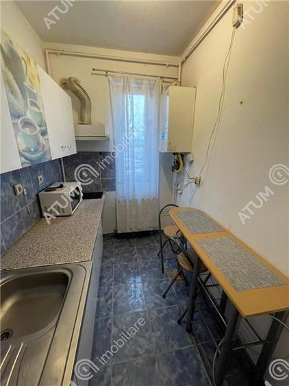 Garsonieră decomandată, mobilată în Turnișor
