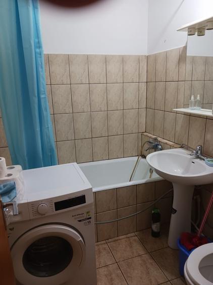 Garsoniera intre Lujerului si Gorjului, etaj 2, balcon, libera - 6