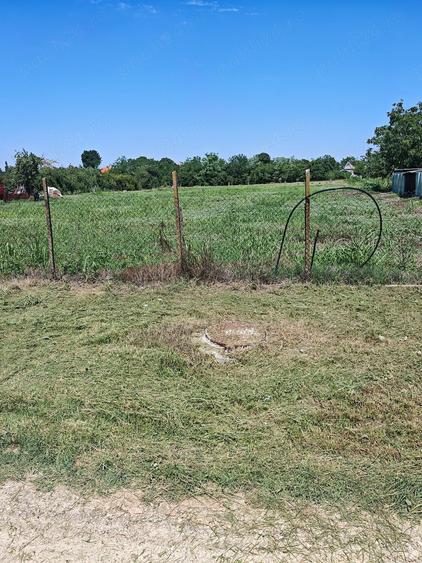 Teren de 2986 mp, în Butin