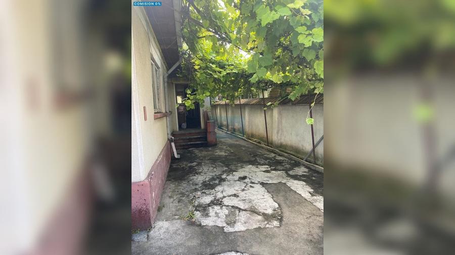 Casă cu 4 camere cu Teren 8 Mp în Central