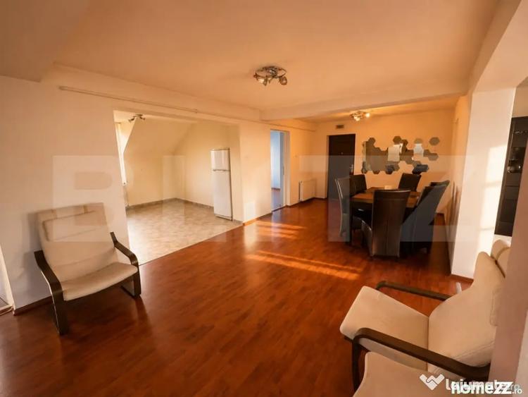 Apartament cu 5 camere în Central
