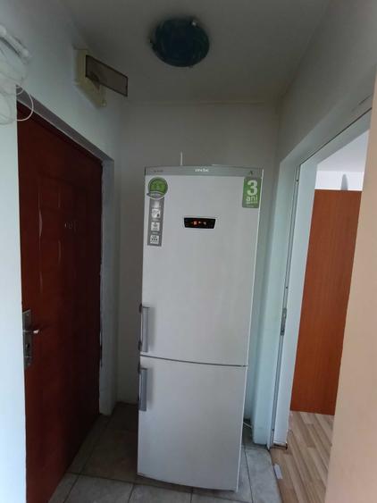 Apartament cu 2 camere decomandat în Războieni