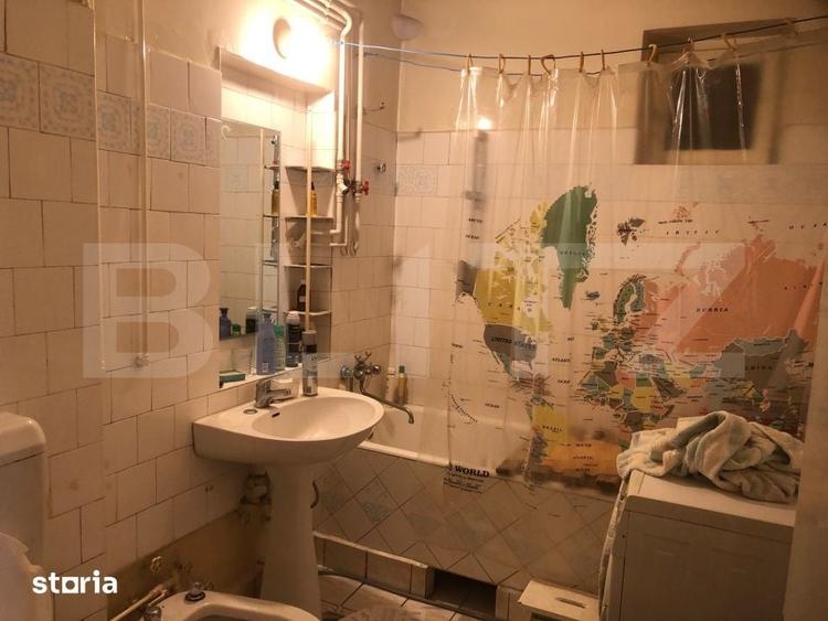 Apartament cu 4 camere decomandat în Semicentral
