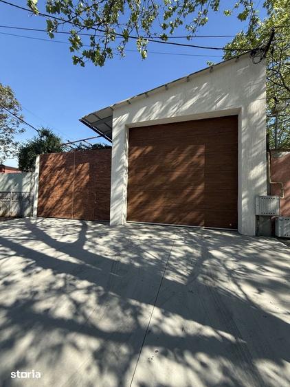 Casă cu 4 camere cu Teren 388 Mp în Central