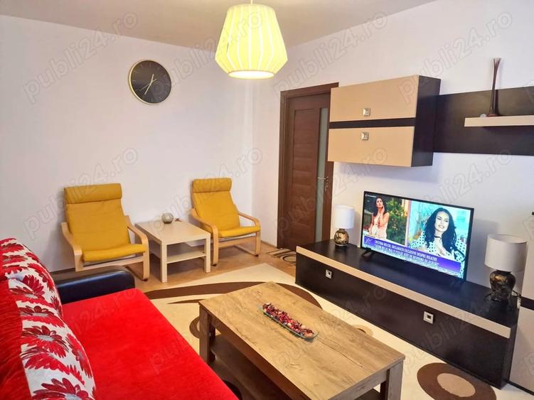 Apartament cu 2 camere semidecomandat în Central