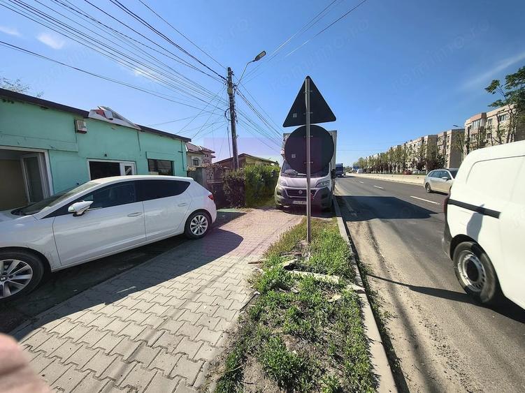 Spațiu comercial, de 60 mp, în 1 Decembrie
