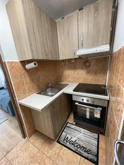 Garsonieră decomandată în Exterior Vest