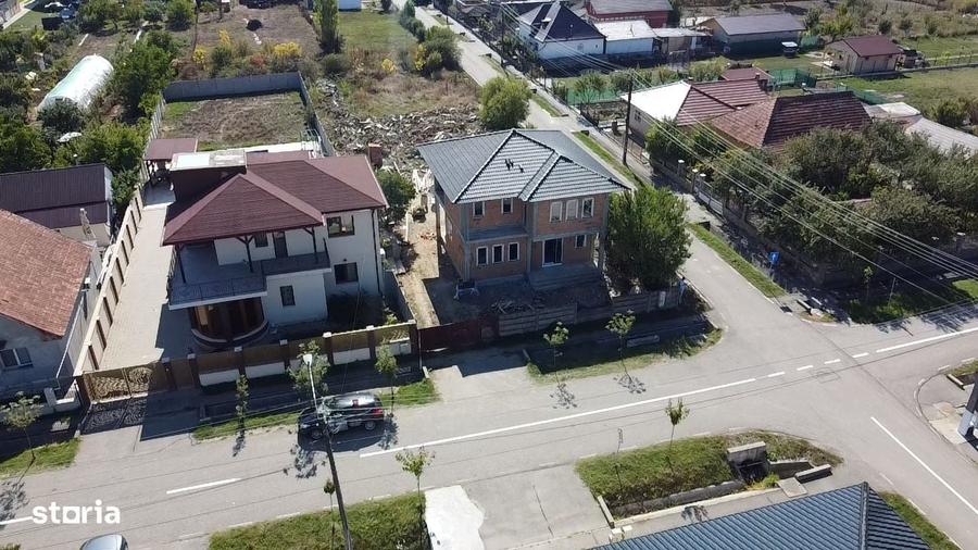 Casă cu 4 camere în Amați
