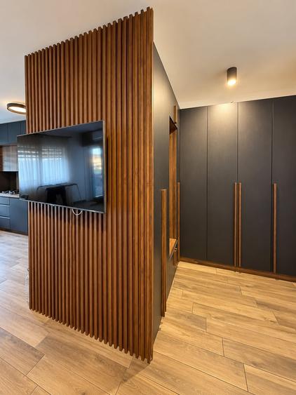 Apartament cu 2 camere semidecomandat în Ghiroda
