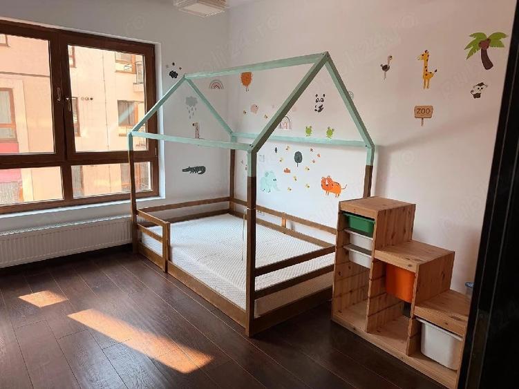 Apartament cu 3 camere decomandat în Apărătorii Patriei