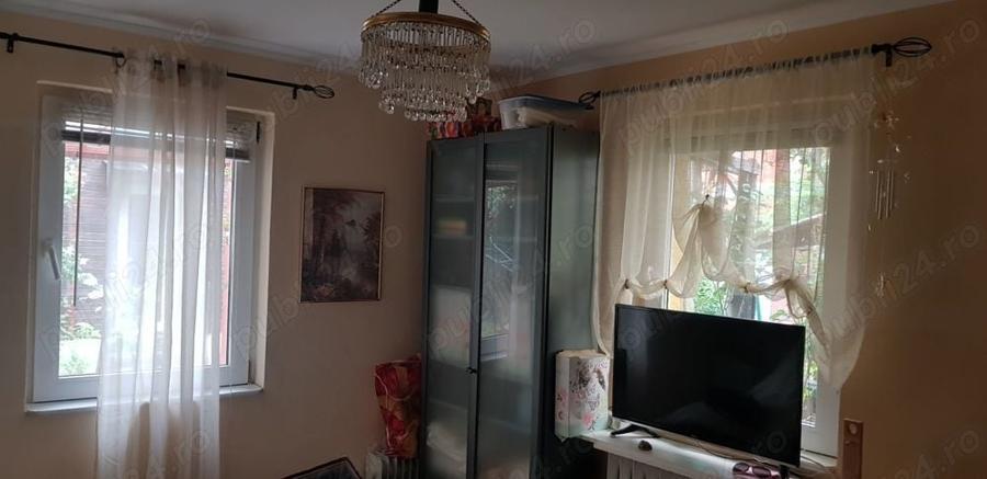 Casă cu 6 camere cu Teren 267 Mp în Cantemir