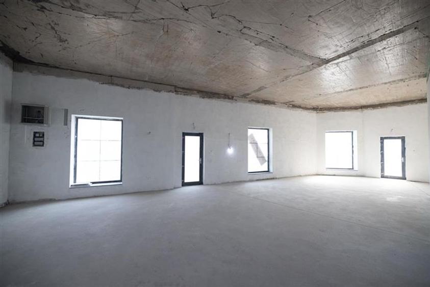 Spațiu comercial, de 200 mp, în Blașcovici