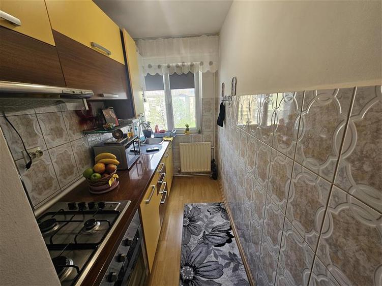 Apartament cu 2 camere decomandat, mobilat în Micro I