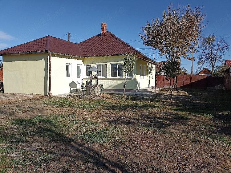 Casă cu 3 camere cu Teren 1677 Mp în Sântimreu