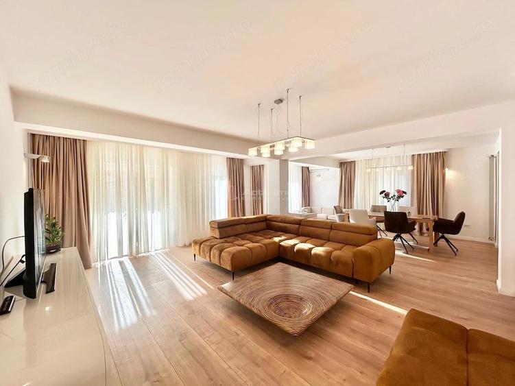 Casă cu 4 camere cu Teren 178 Mp în Central