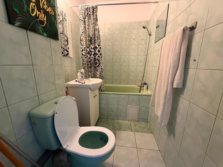 Apartament cu 2 camere decomandat în 1 Decembrie 1918