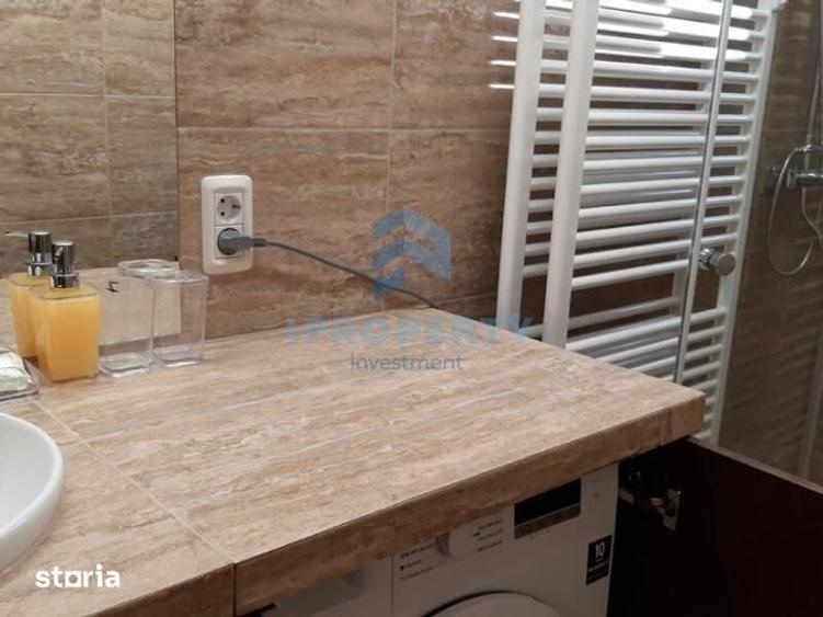 Apartament cu 3 camere decomandat în Romană