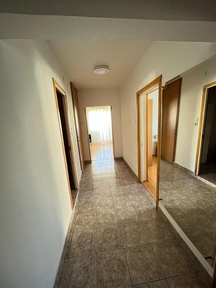 Apartament decomandat luminos si curat Tineretului - 9