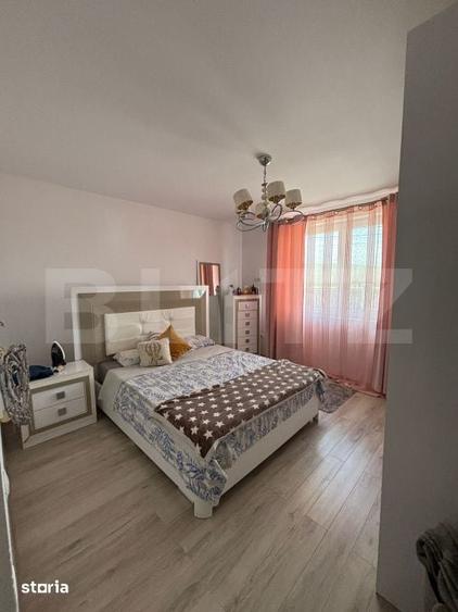 Casă cu 5 camere cu Teren 1400 Mp în Cetate