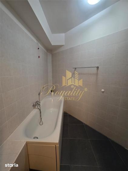 Apartament cu 3 camere decomandat, mobilat în Aradului