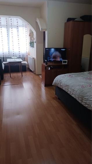 Garsonieră semidecomandată în Central