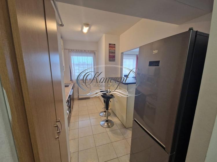 Apartament cu 2 camere semidecomandat, mobilat în Mărăști