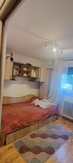 Inchiriez apartament 2 camere - 5