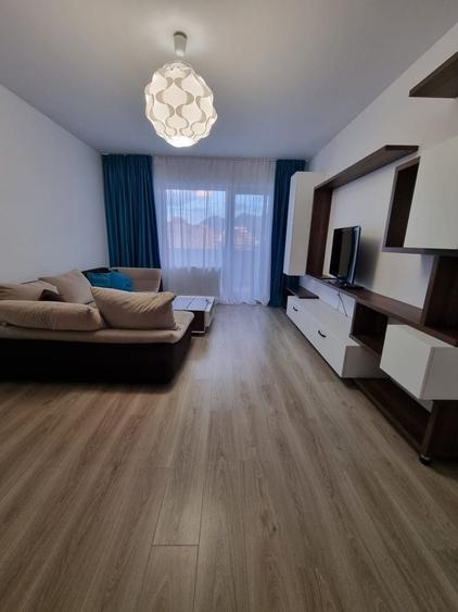 Apartament cu 2 camere decomandat în Drumul Carului