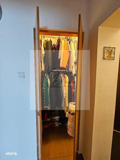 Apartament cu 4 camere decomandat, mobilat în Grivița