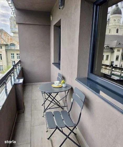 Garsonieră decomandată în Piața Unirii