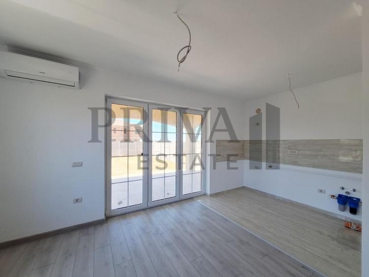Duplex cu 3 camere cu Canalizare în Urseni